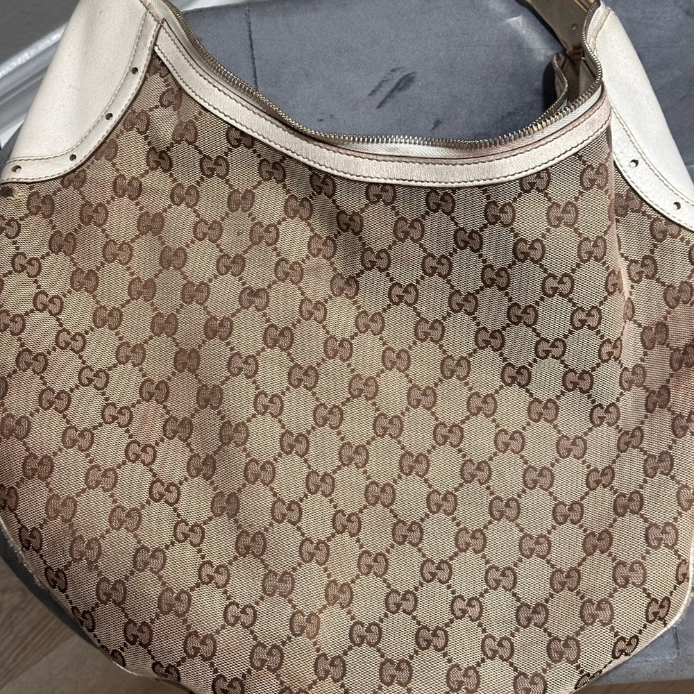 Authenic Gucci Brown and Cream Hobo Bag with Iconic Monogram
